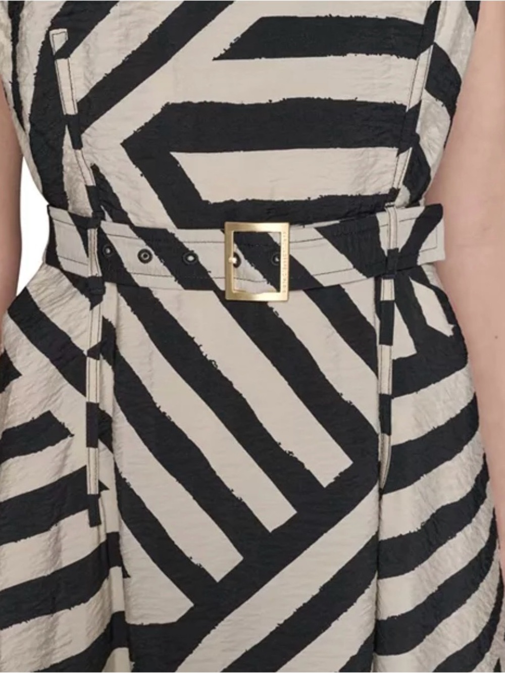 KARL LAGERFELD PARIS PRINTED MIDI DRESS - Picture 4 of 8